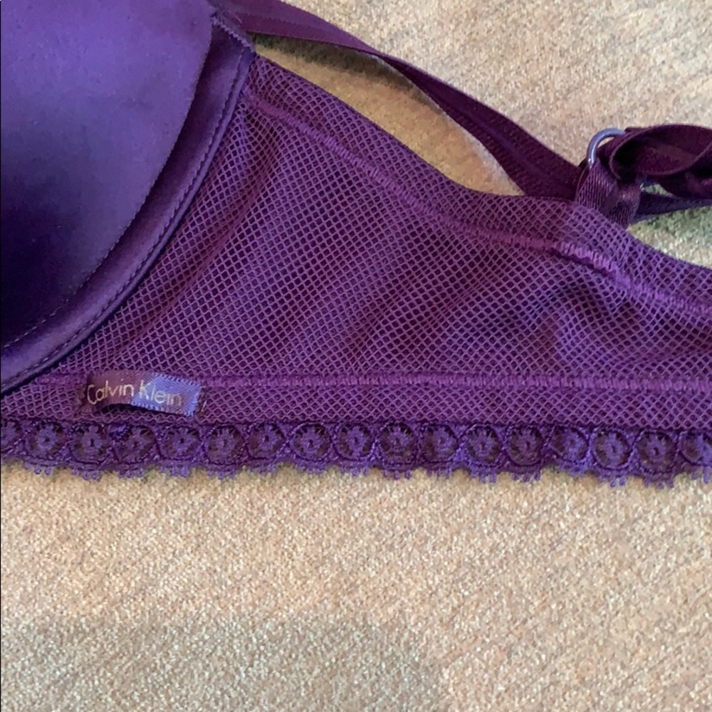 Fun Purple Bra - Picture 2 of 3